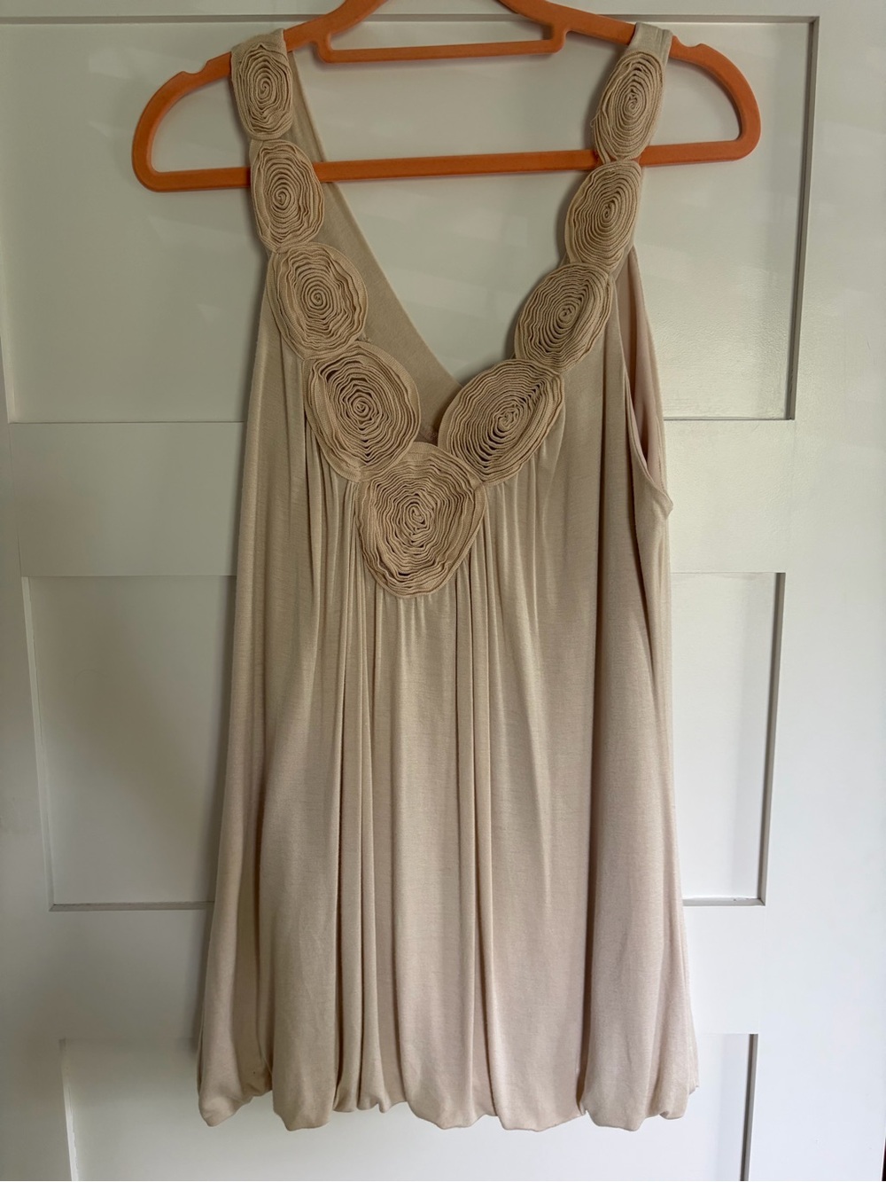 Beige Floral Trim Sleeveless Tank Top